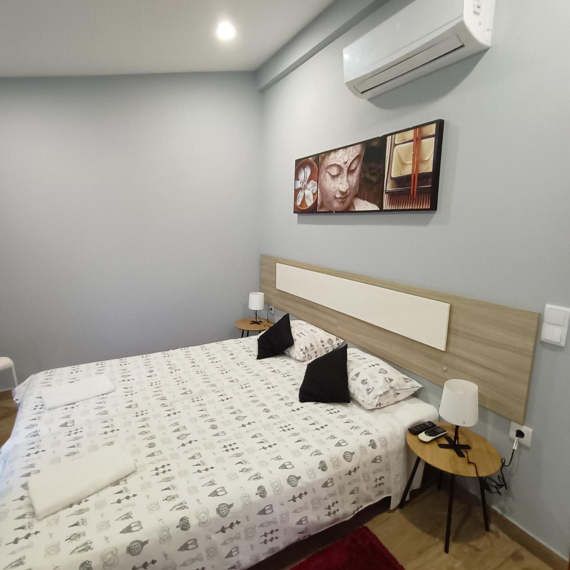 Good Vibes - Lagos Guesthouse Luaran gambar